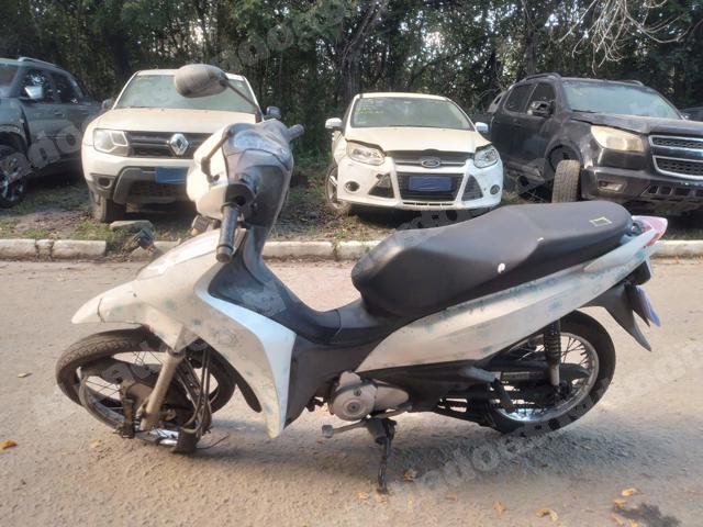 Honda em leilao em Brasil