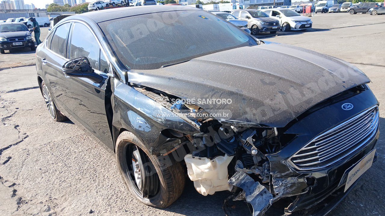 Ford em leilao em Brasil