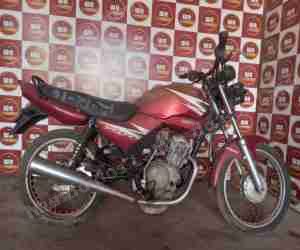 Yamaha 2006 em leilão em Brasil - Lote 1