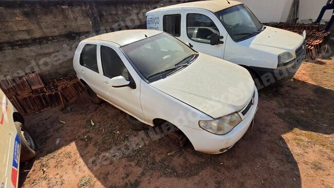 Fiat Palio 2014 em leilão em Brasil - Lote 1