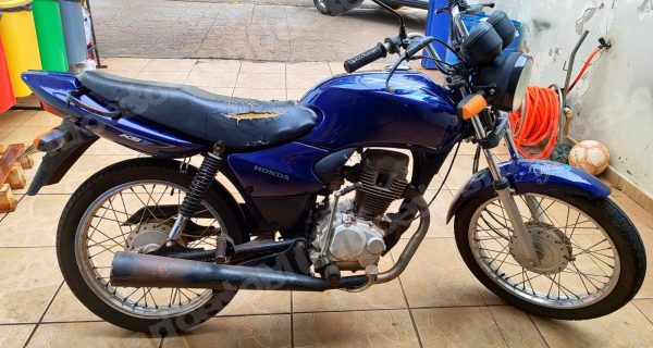 Honda 2003 em leilao em Altônia/PR