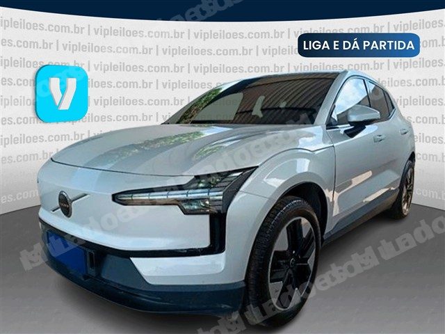Volvo em leilao em Brasil
