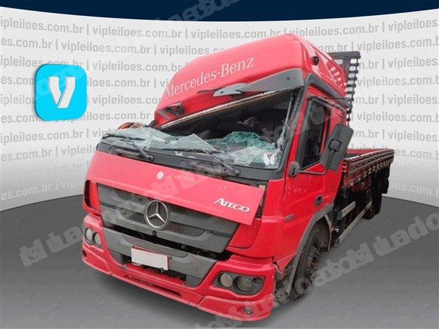 Mercedes em leilao em Brasil