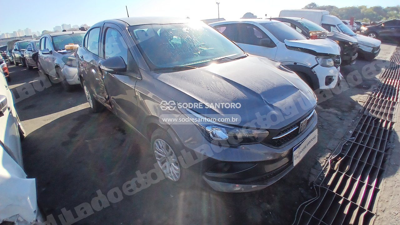 Fiat Cronos Drive 1.3 2022 em leilao em Brasil