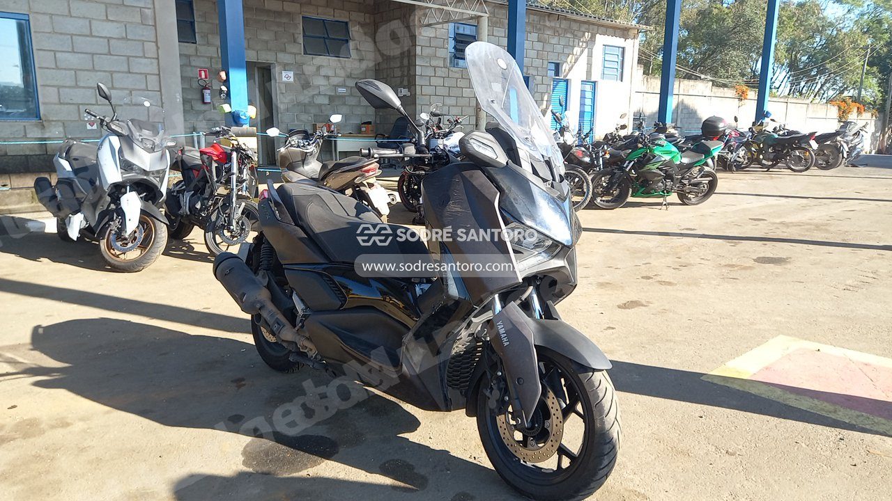 Xmax 300 2026 em leilao em Monte Mor/SP