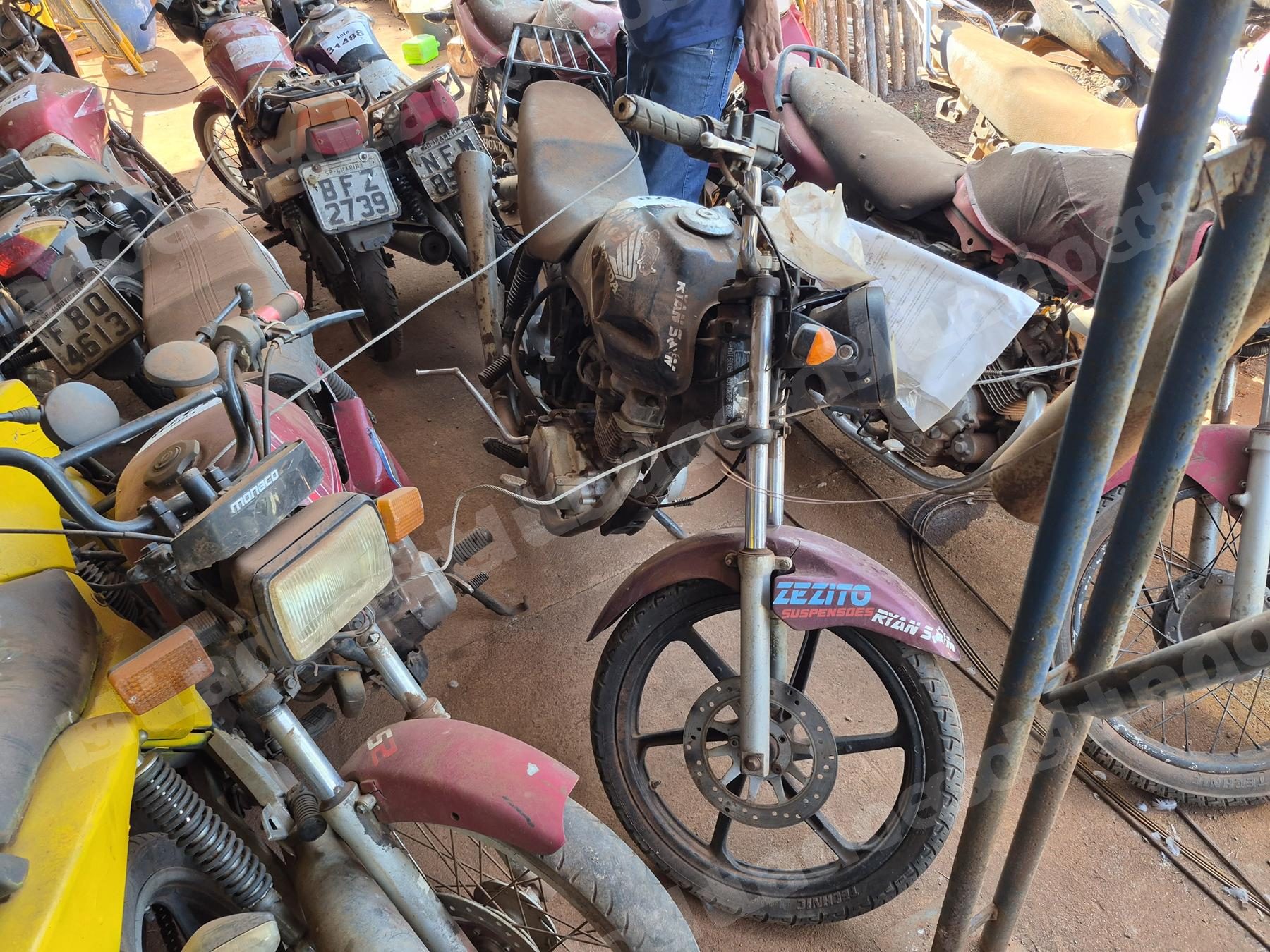 Honda em leilao em Brasil