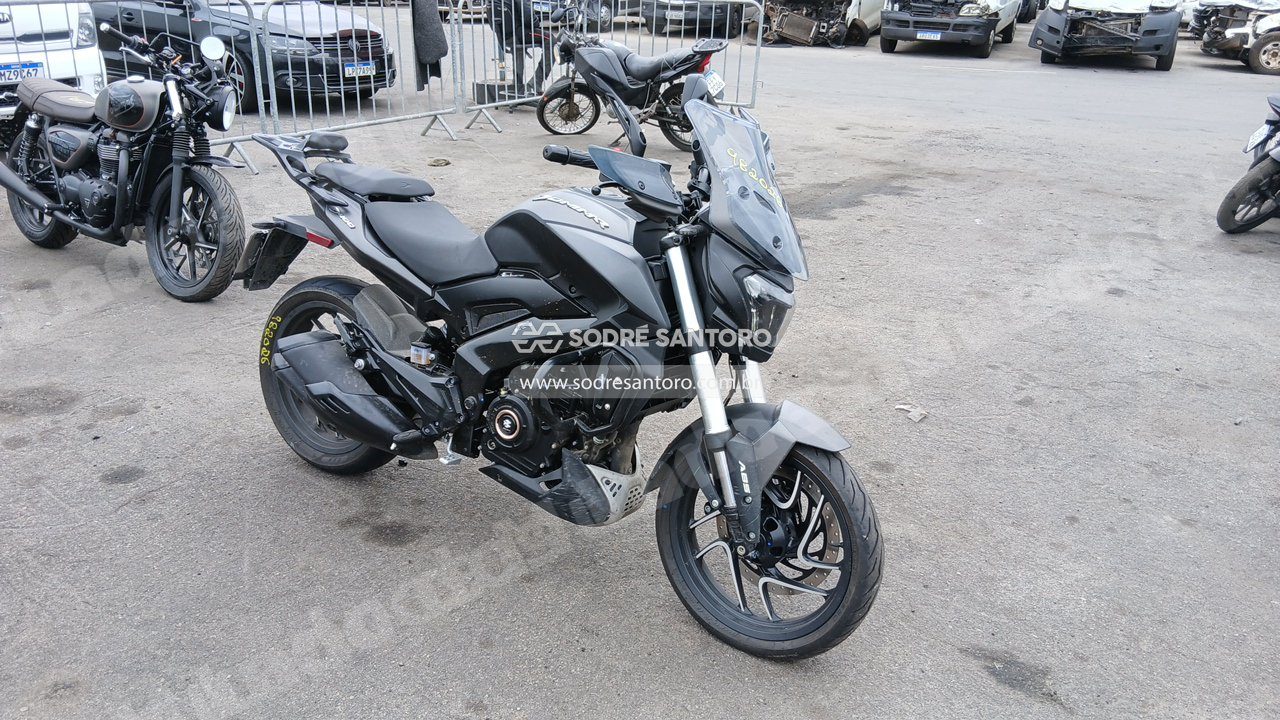 Bajaj Dominar D400 2026 em leilão em Brasil