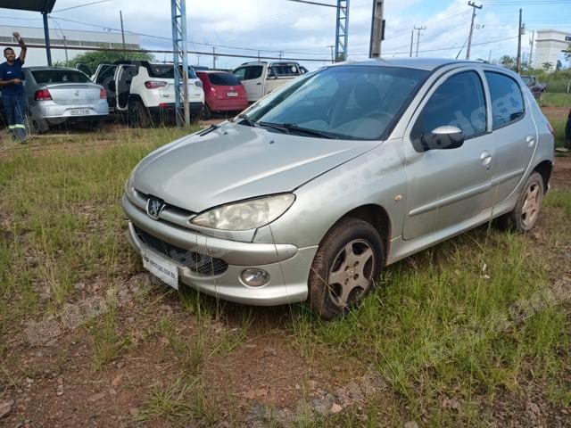Peugeot em leilao em Brasil
