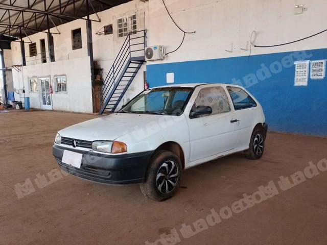 Volkswagen Gol 2002 em leilão em Brasil
