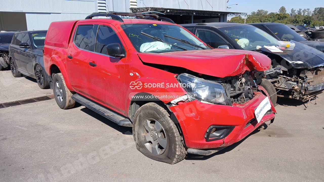 Nissan Frontier Atk X4 2019 em leilão em Brasil