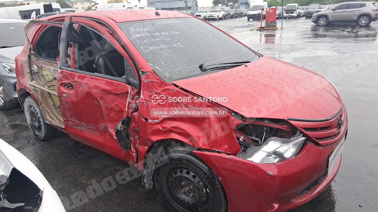 Toyota em leilao em Brasil