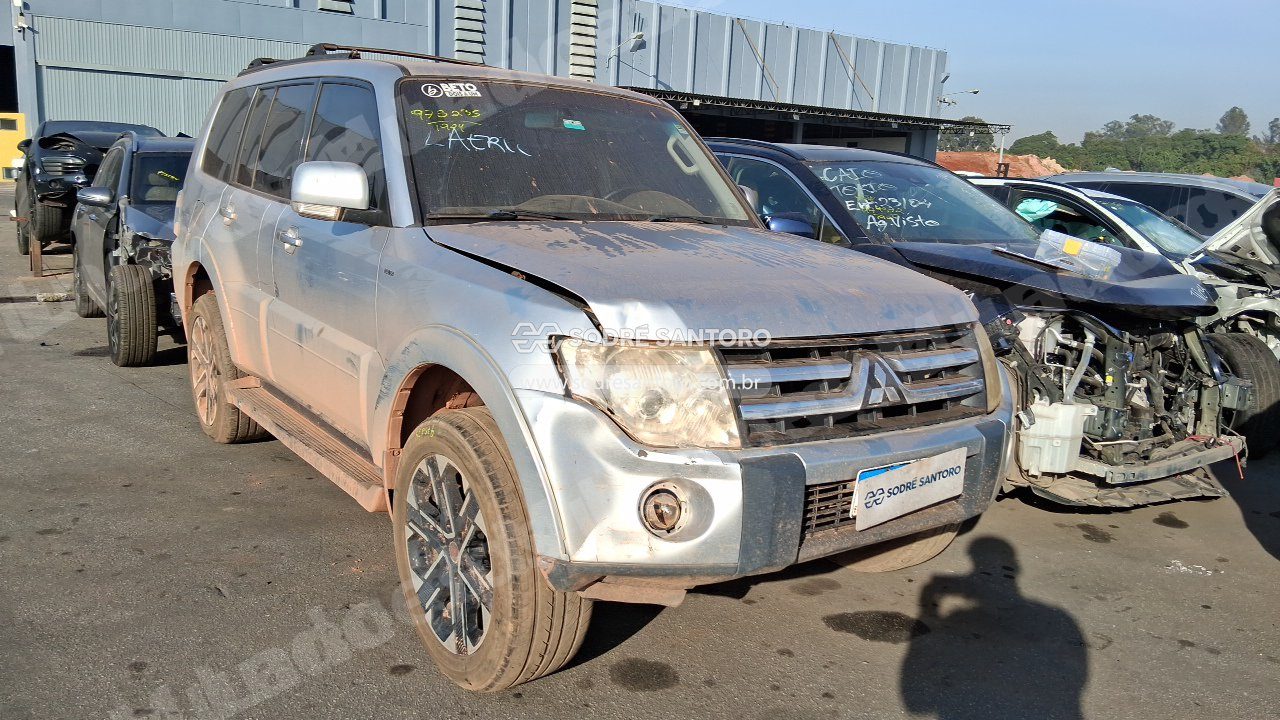 Mitsubishi em leilao em Brasil