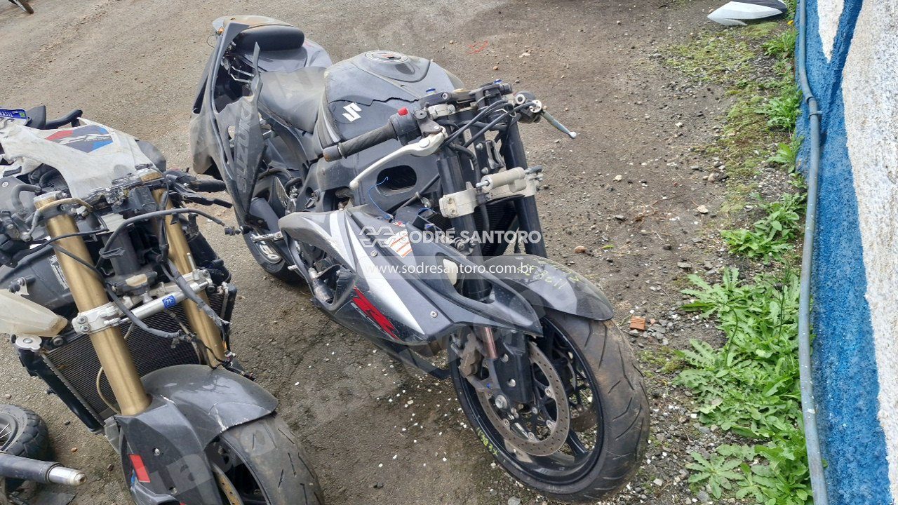 Suzuki Gsxr 750 2009 em leilão em São José dos Pinhais/PR