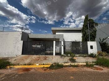 Casa em leilao em Rondonópolis/MT