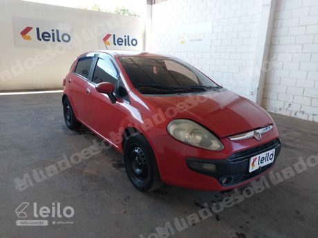Fiat em leilao em São Carlos/SP