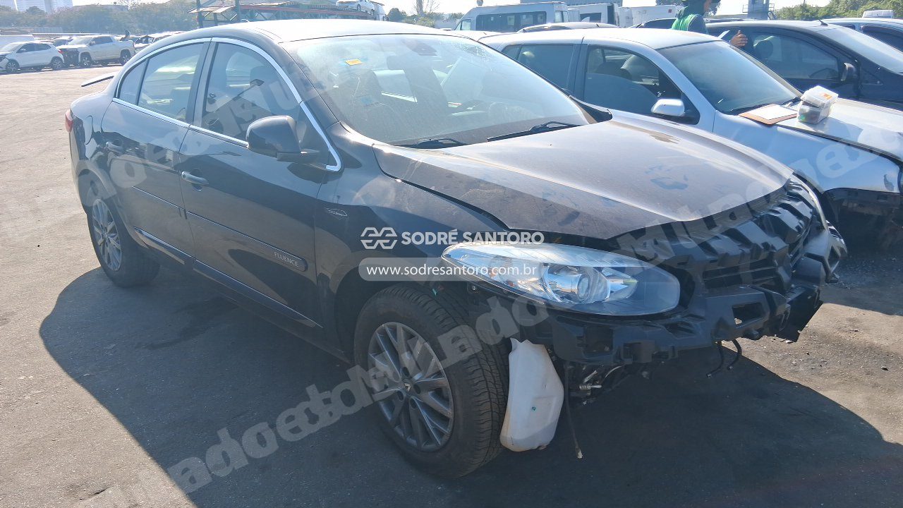 Renault em leilao em Brasil