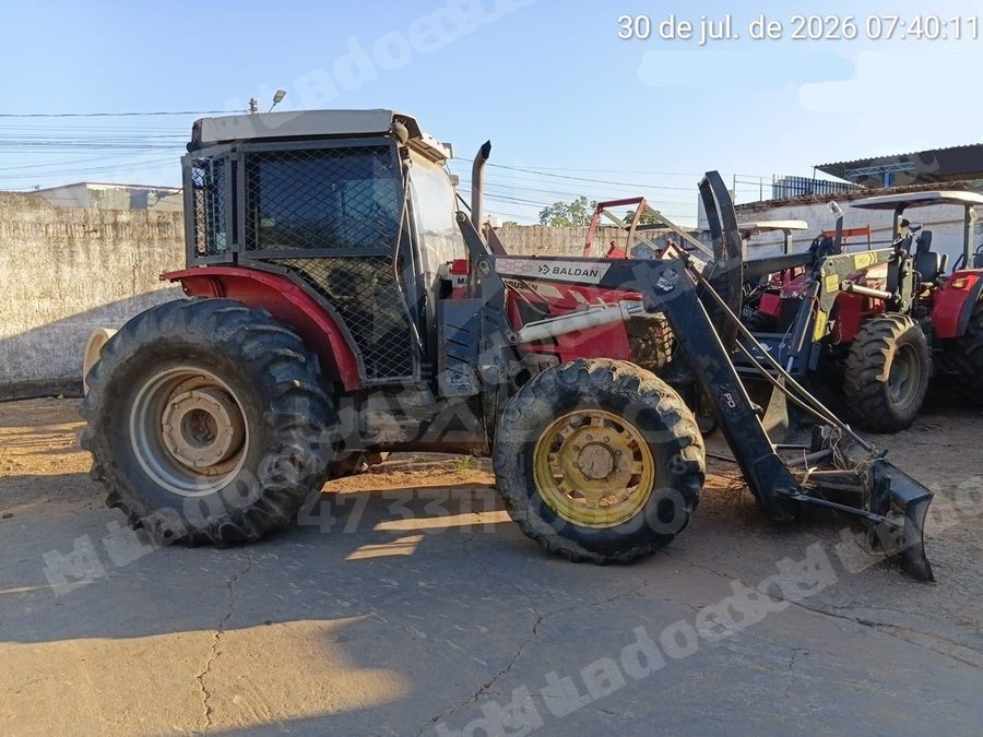 Máquina agrícola 2023 em leilão em Portel/PA