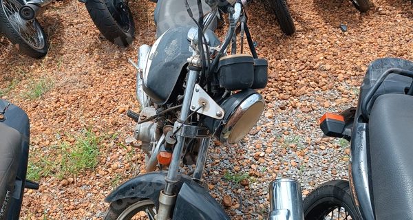 Suzuki em leilao em Sorriso/MT