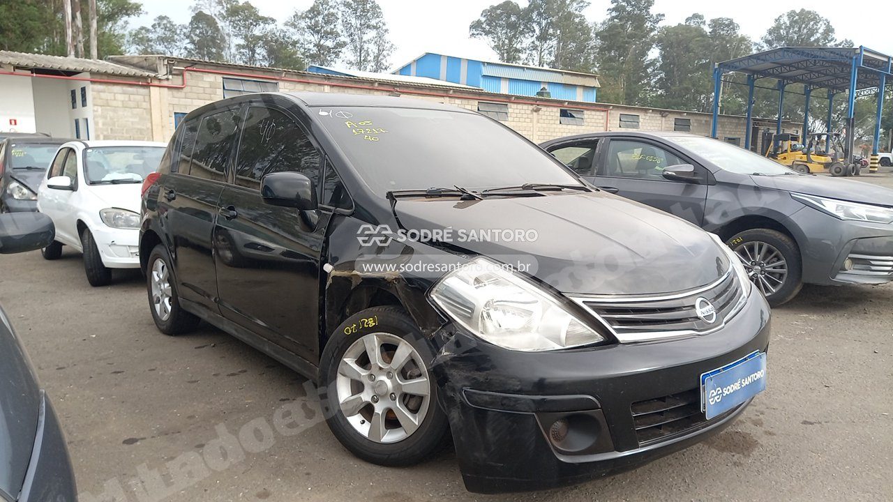 Nissan em leilao em Monte Mor/SP