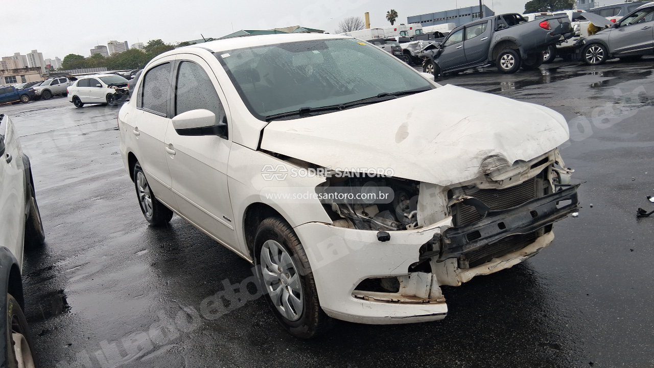 Volkswagen Voyage 1.6 City 2014 em leilão em Brasil