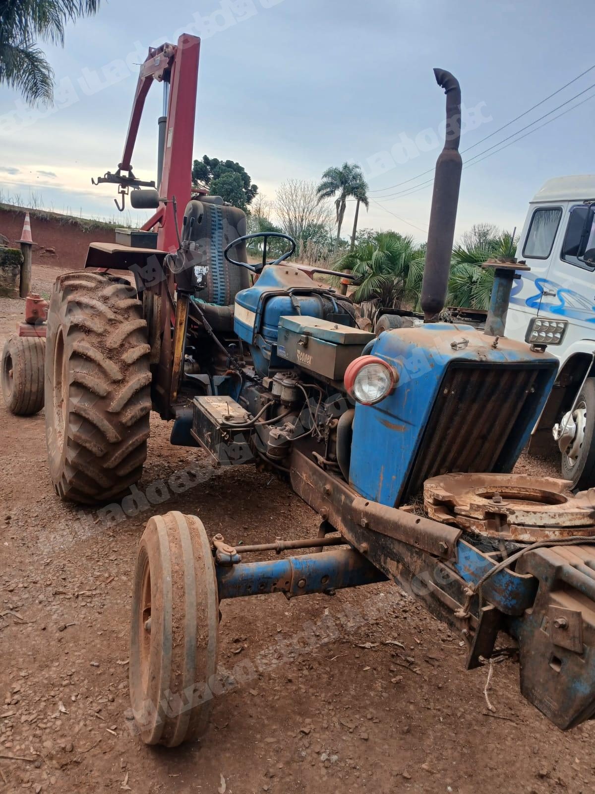 Ford 5600 2026 em leilão em Brasil