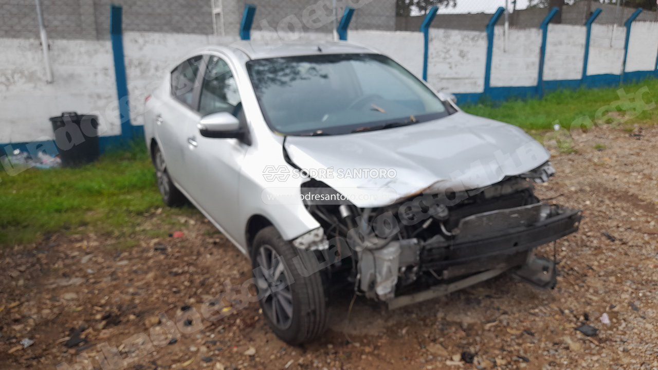 Nissan em leilao em São José dos Pinhais/PR