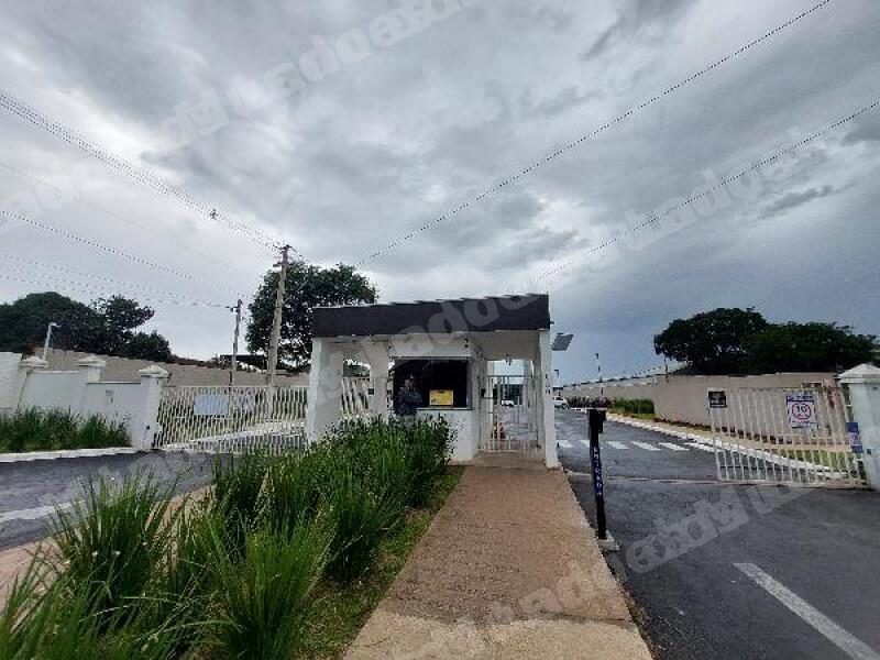 Casa em leilao em Brasil