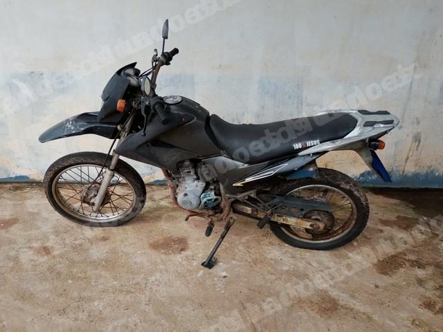 Honda 2011 em leilao em Brasil - Lote 1