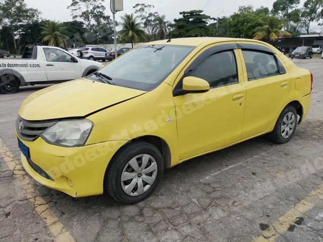 Toyota em leilao em Brasil