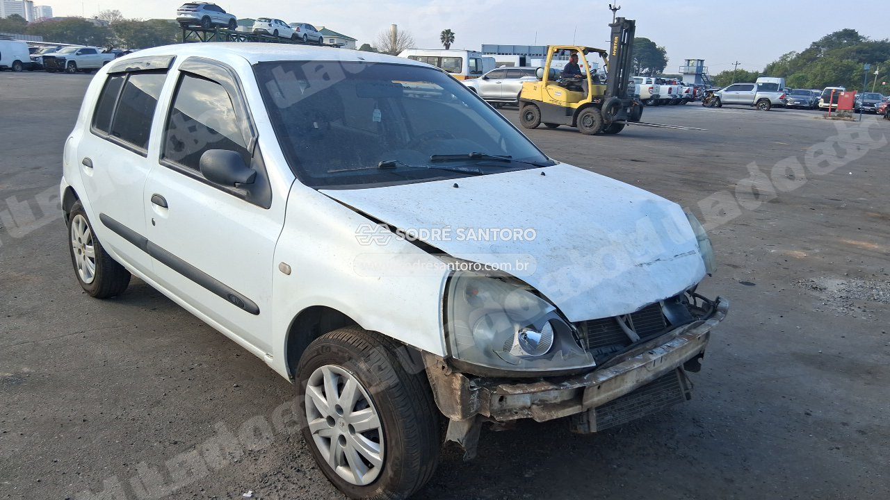 Renault Clio 2008 em leilao em Brasil