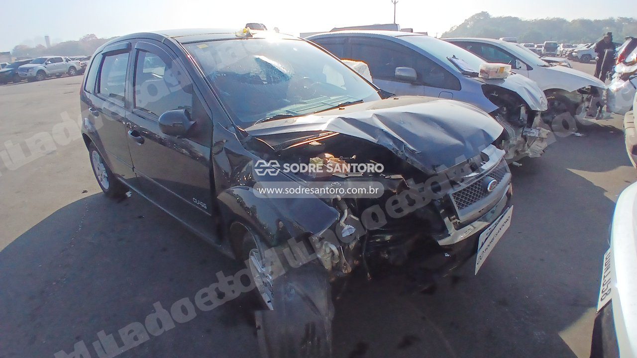 Ford em leilao em Brasil
