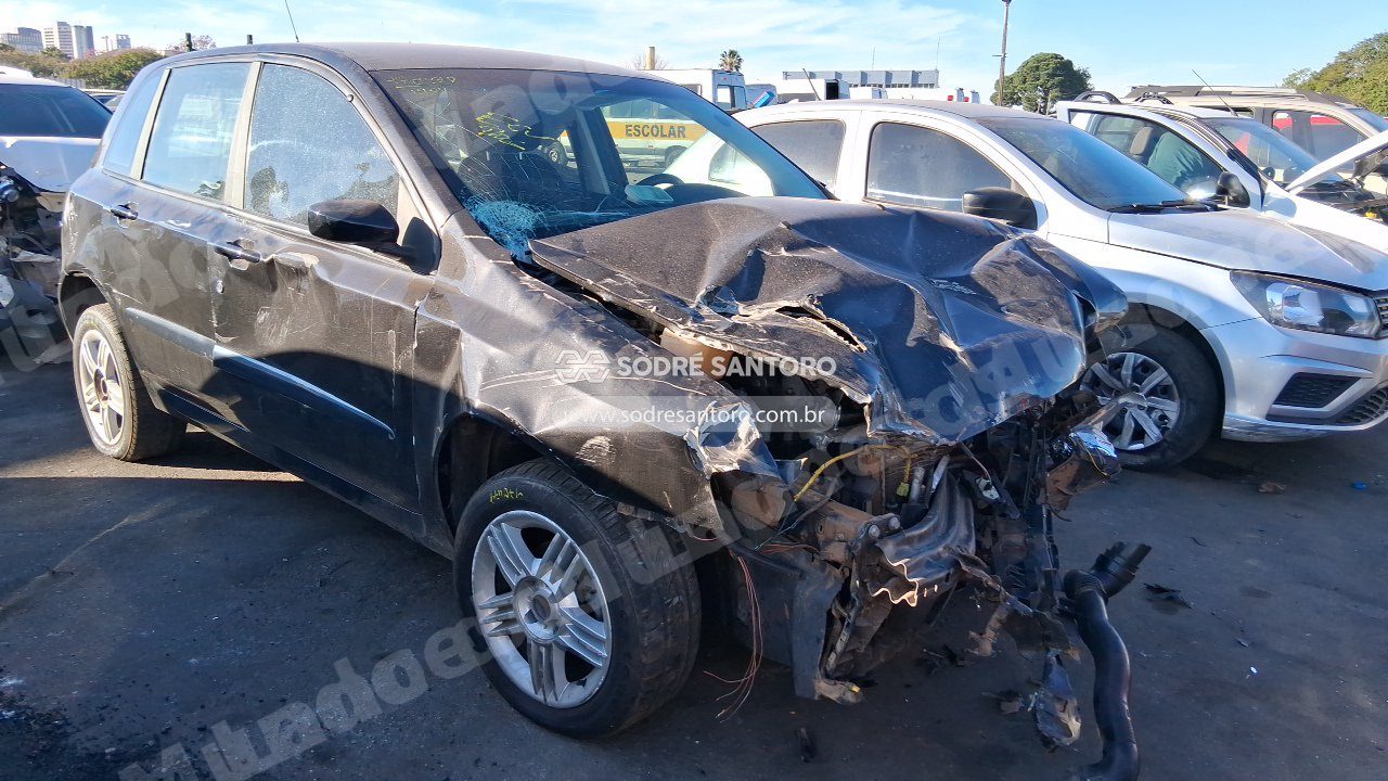 Fiat em leilao em Brasil