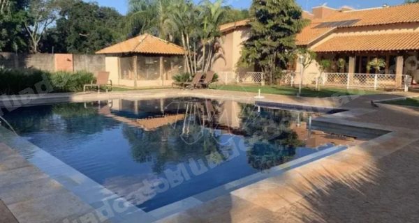 Casa de 5006 m2 em leilão em Araraquara/SP