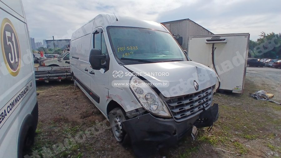 Renault Master Fur L3H2 2015 em leilão em Guarulhos/SP