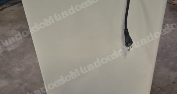 Lote em leilao em Um Frigobar Curitiba/PR