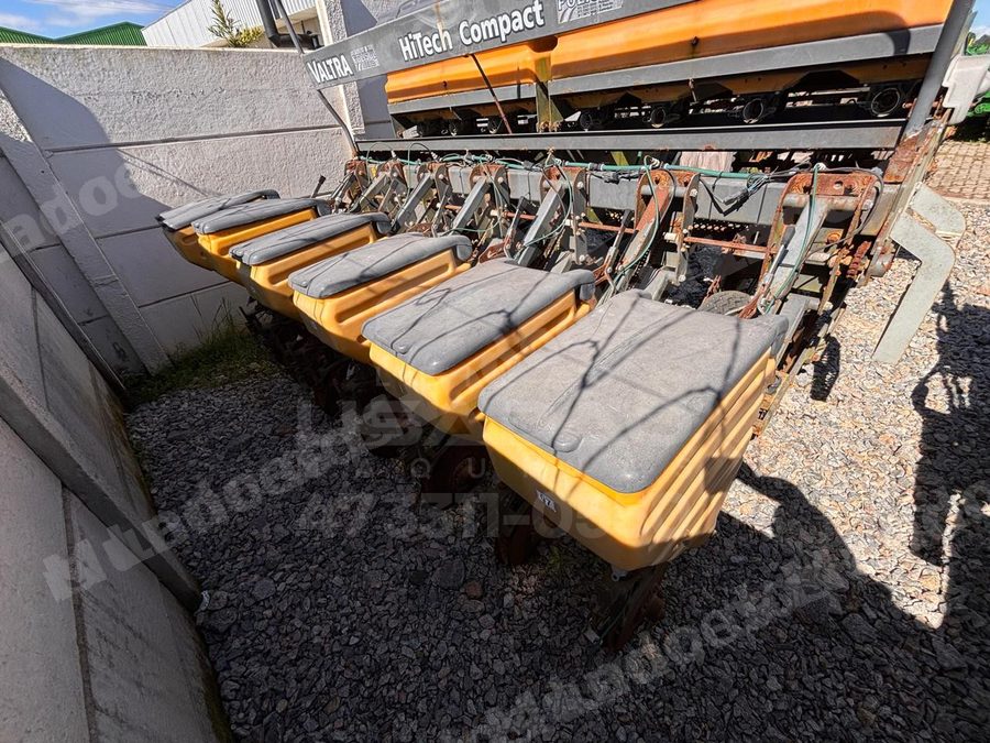 Máquina agrícola 2011 em leilão em Lavras do Sul/RS - Lote 1