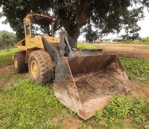 Volvo em leilao em Oeste/RO
