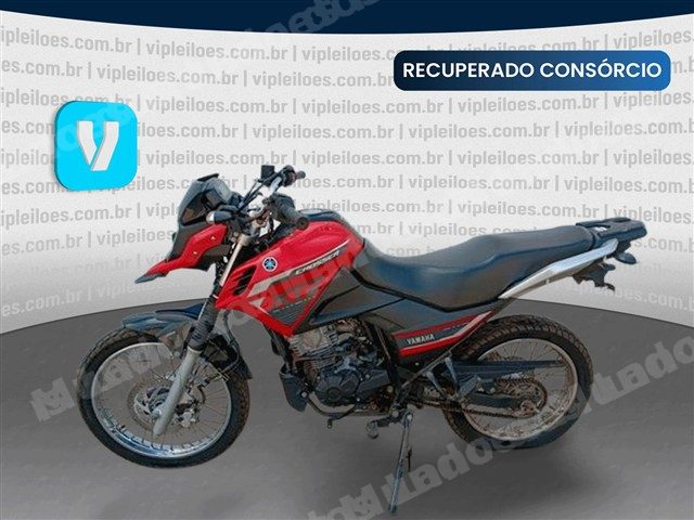 Yamaha 2025 em leilao em Brasil