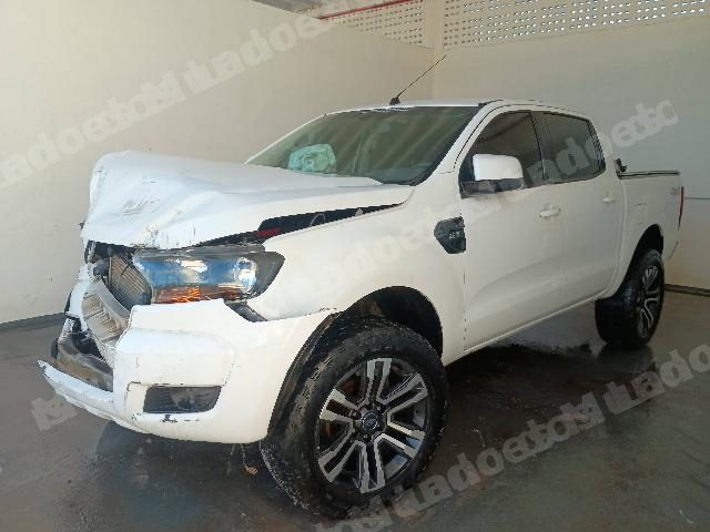 Ford 2016 em leilão em Brasil