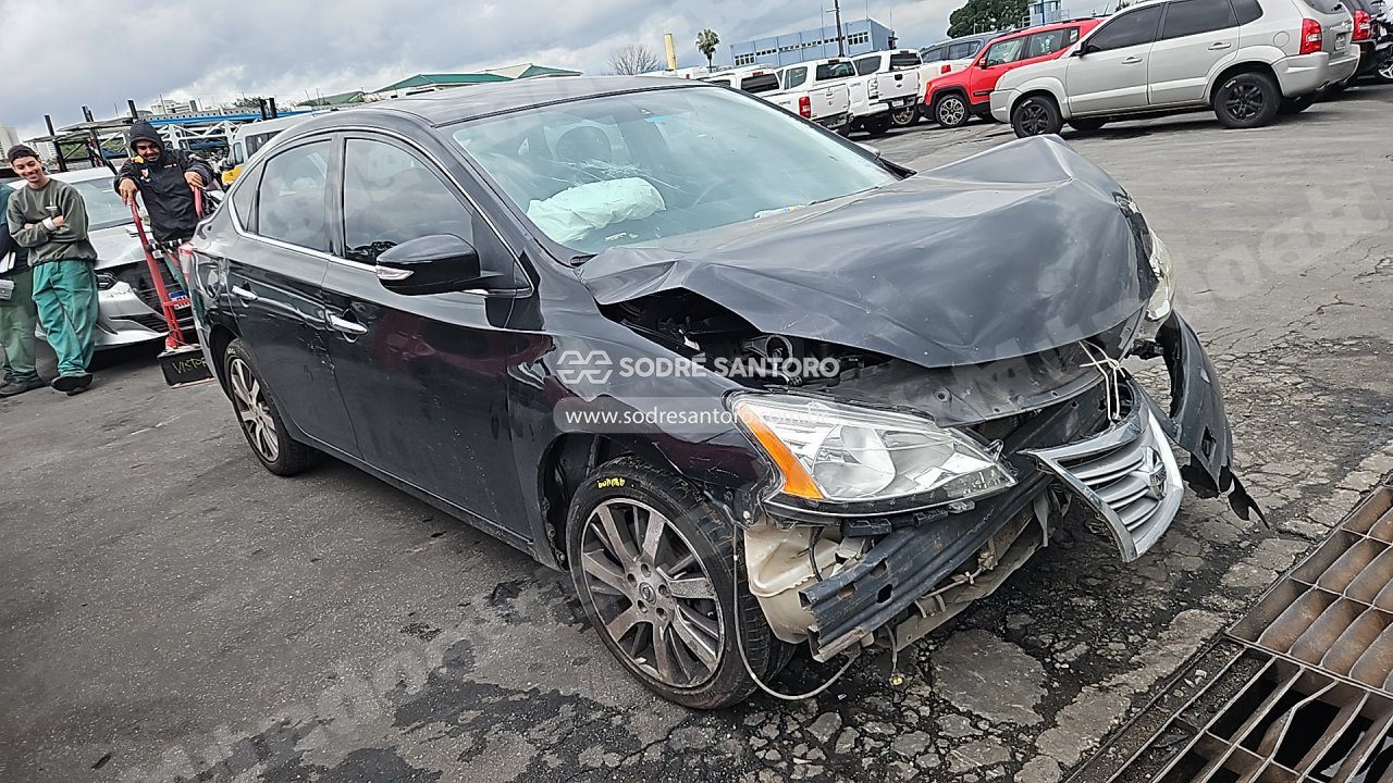 Nissan Sentra 20Sl Cvt 2014 em leilão em Brasil