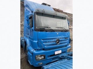 Mercedes em leilao em Brasil