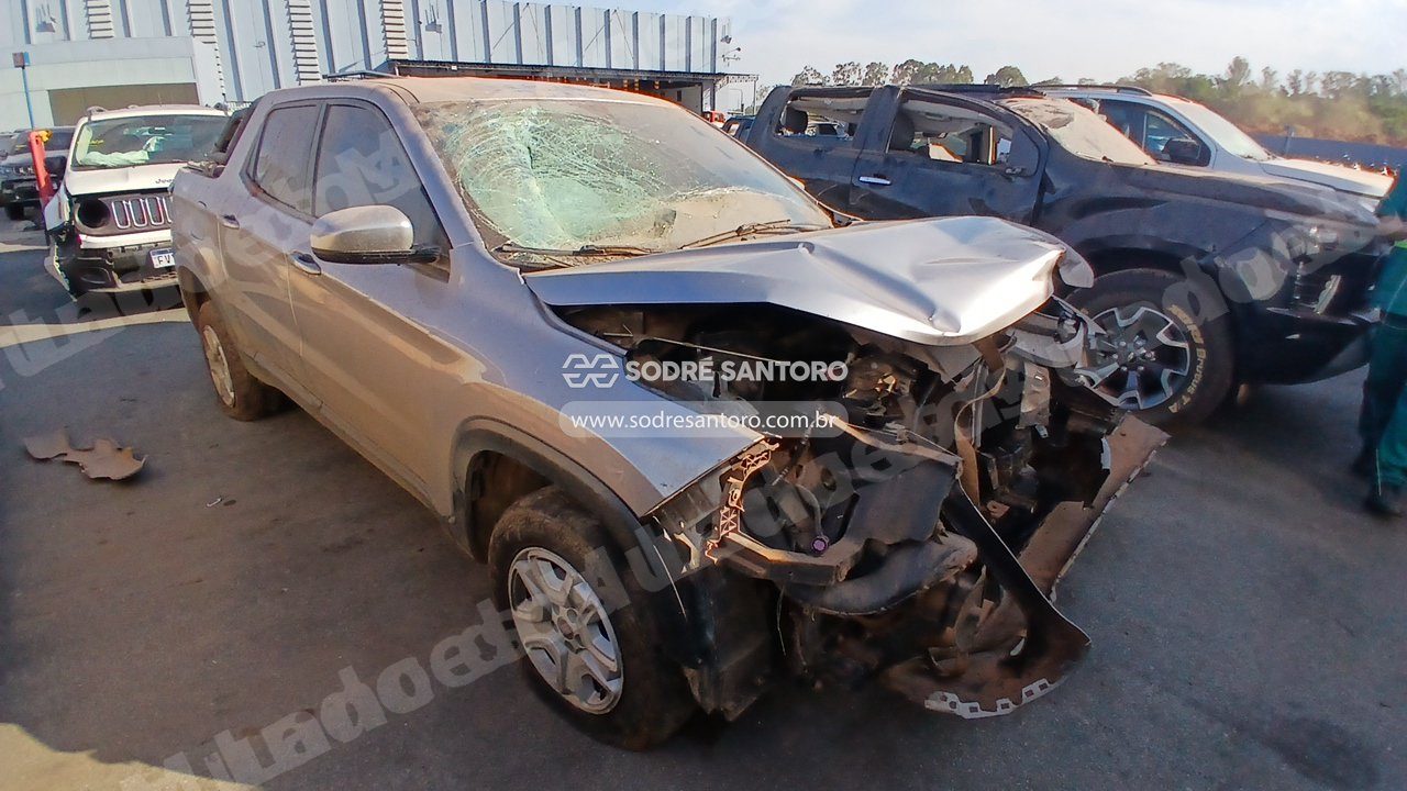 Fiat Toro Endurance At6 2021 em leilao em Brasil