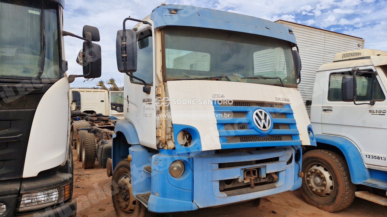 Volkswagen 26.280 Crm 6X4 2013 em leilao em Meridiano/SP