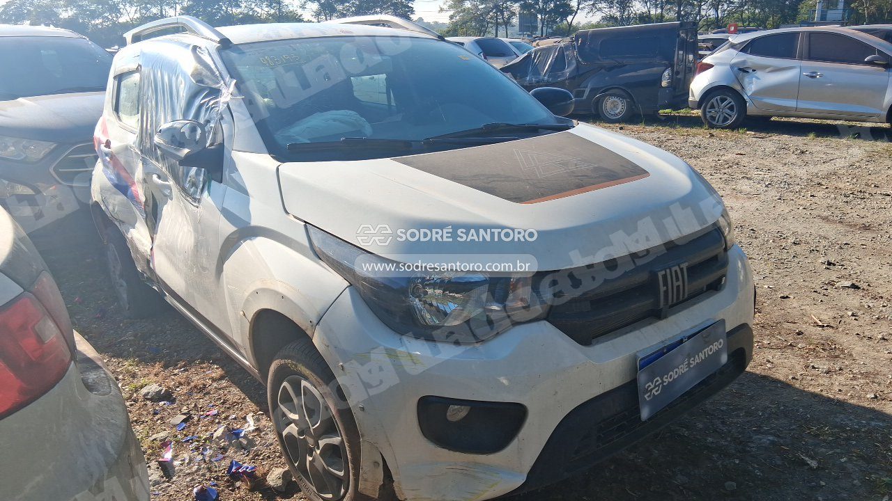Fiat Mobi Trekking 1.0 Mt 2025 em leilao em Guarulhos/MT