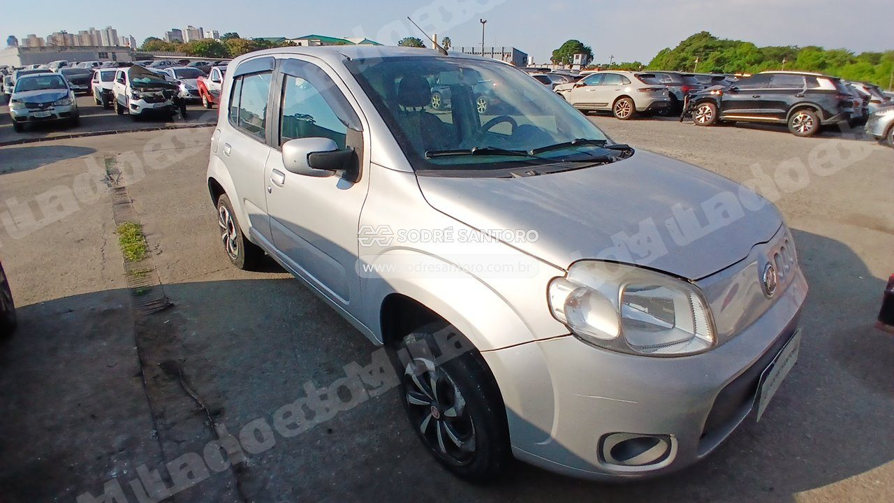 Fiat em leilao em Brasil