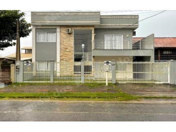 Imóvel de 218 m2 em leilão em Guaratuba/PR