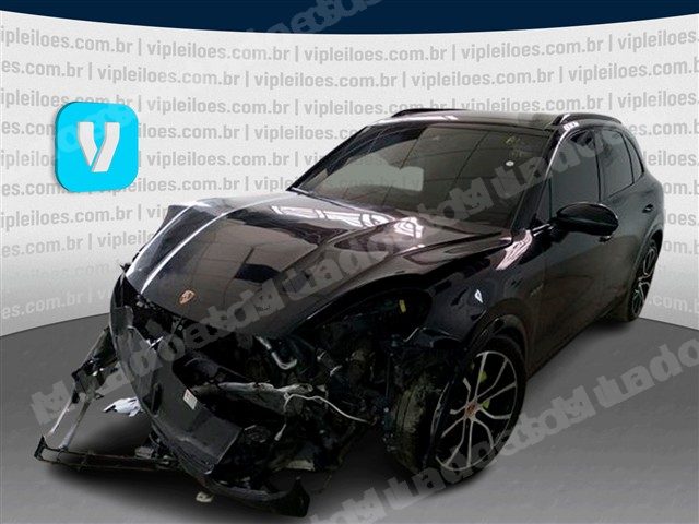 Porsche 2022 em leilão em Brasil