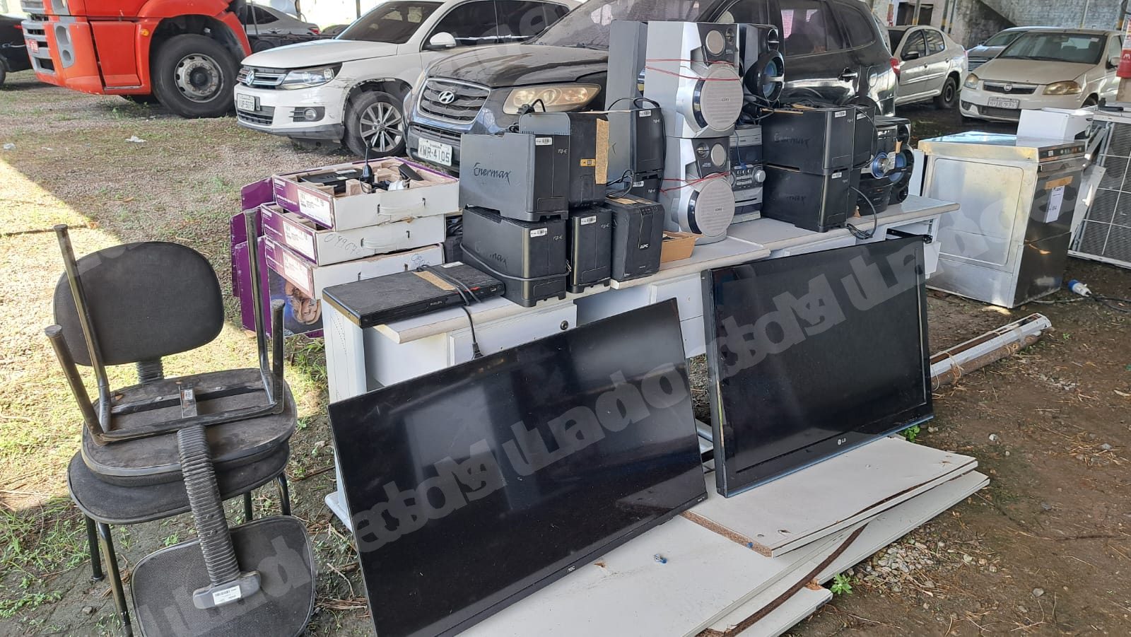 Lote em leilao em Brasil