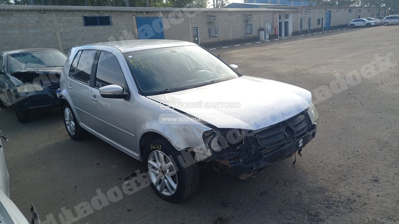 Volkswagen Golf 2.0 Sportline 2013 em leilao em Monte Mor/SP