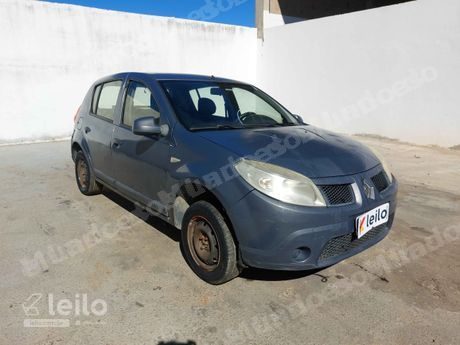 Renault em leilao em São Carlos/SP
